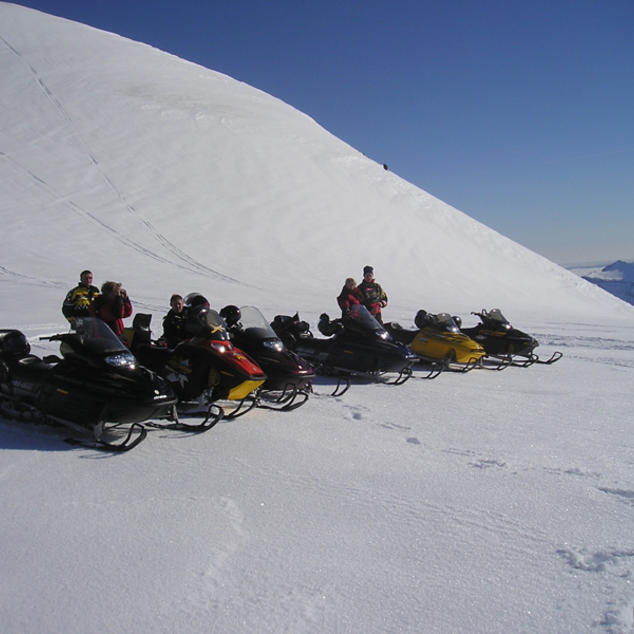 Smyrlabjörg - Schneemobilfahrt am Vatnajökull